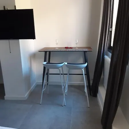 L'escapade Lauragaise, chambres avec spa privatif *
