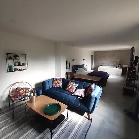 L'Escapade Lauragaise, Chambres Avec Spa Privatif Bed & Breakfast *